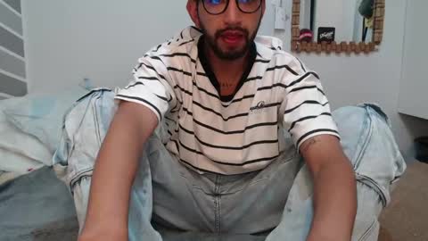 Adrian Falcon online show from May 2026 04:41:02 AM