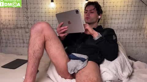 Adrian online show from March 2026 03:00:01 AM