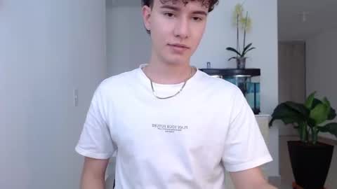 Snapshot of adrian_morelli chatting on December 2024 05:48:02 PM adrian morelli online show from December 2024 05:48:02 PM