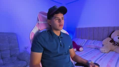 ADRIAN online show from April 2026 01:19:01 AM