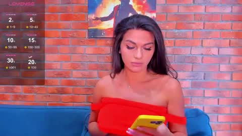 Snapshot of adriana1_ chatting on November 2025 04:45:02 AM Adriana online show from November 2025 04:45:02 AM