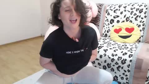 Snapshot of adriana_elvis chatting on January 2025 01:08:02 PM adriana online show from January 2025 01:08:02 PM