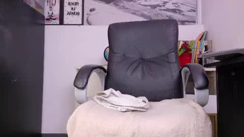 Adriana  online show from July 2026 02:13:01 PM