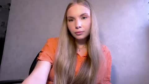 Snapshot of adriannemuldowney chatting on May 2026 03:07:01 PM Caroline online show from May 2026 03:07:01 PM