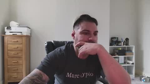 AdrianoMuscle online show from September 2025 10:28:01 AM