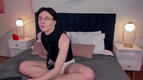 adrianoaubert online show from February 2025 09:55:01 AM