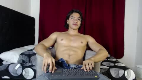 adriel_escalante online show from January 2026 04:14:01 AM