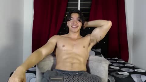 adriel_escalante online show from January 2026 03:22:02 AM