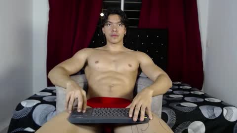 adriel_escalante online show from January 2026 03:22:02 AM