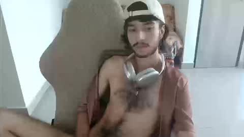 Snapshot of adrien_polo chatting on February 2026 03:19:02 PM adrien_polo online show from February 2026 03:19:02 PM