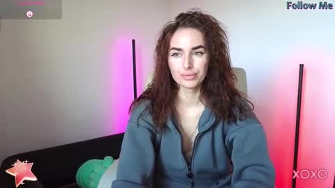 Adriana online show from February 2025 06:20:01 AM