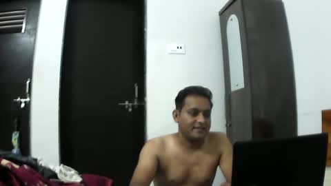 adudeandsexy online show from October 2025 03:50:01 AM
