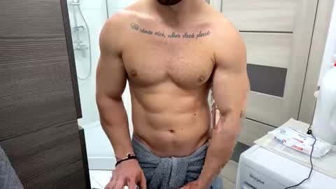 Mrrfitt online show from September 2025 12:42:02 PM