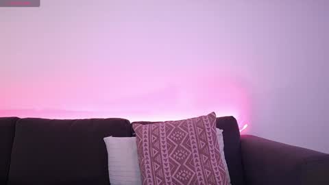 Snapshot of ady_w_o_w chatting on January 2025 06:56:01 AM Ada online show from January 2025 06:56:01 AM