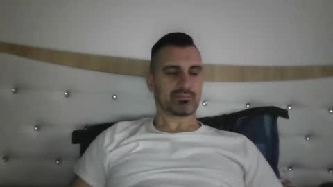 Adrian online show from February 2026 07:01:01 AM