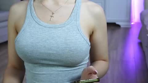 Aelia online show from February 2026 06:03:01 PM