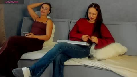 Snapshot of aelin_day chatting on March 2026 06:39:01 AM Adele online show from March 2026 06:39:01 AM