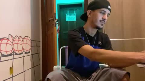 Snapshot of aelucius chatting on September 2025 02:44:02 AM Luci online show from September 2025 02:44:02 AM