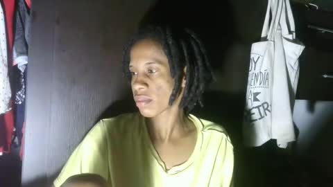 Snapshot of africadeluxe chatting on January 2025 09:24:02 AM Africa online show from January 2025 09:24:02 AM