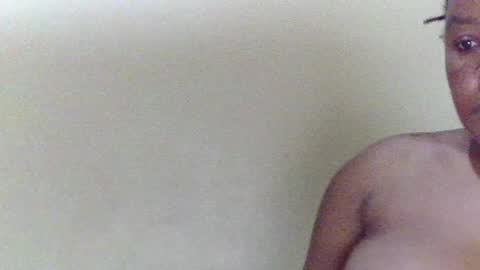 Snapshot of african005 chatting on May 2026 05:43:01 PM loise online show from May 2026 05:43:01 PM