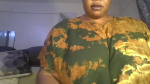 Snapshot of africanpopi chatting on June 2026 04:28:02 PM africanpopi online show from June 2026 04:28:02 PM