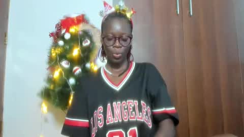 Leah online show from December 2024 03:44:02 AM