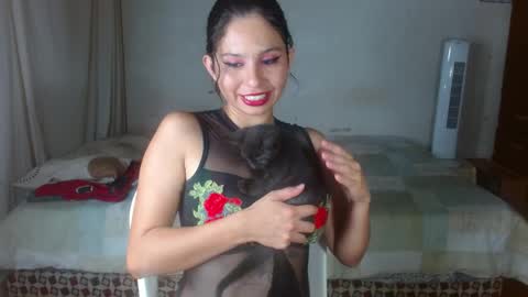 afrodita_024 online show from June 2026 10:48:02 PM