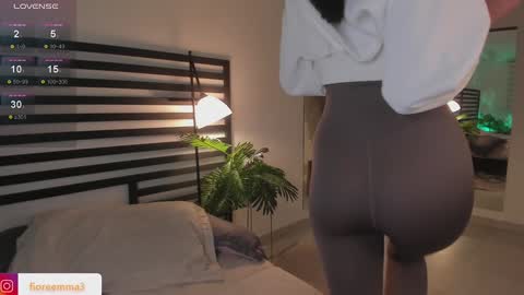 Emma online show from December 2024 08:51:01 PM