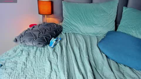 Afrodita online show from April 2026 09:39:33 PM