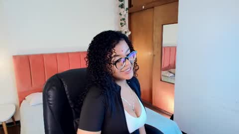 Snapshot of afroditaa_19 chatting on July 2026 08:25:01 PM AFRODITA online show from July 2026 08:25:01 PM