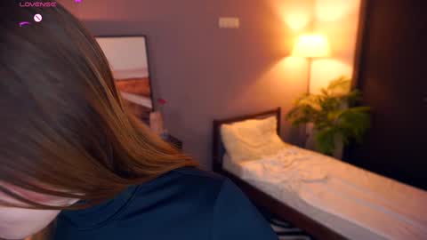 Snapshot of afroditacaree chatting on January 2025 04:48:01 AM Kind sensual Emma fav pattern 2266 online show from January 2025 04:48:01 AM