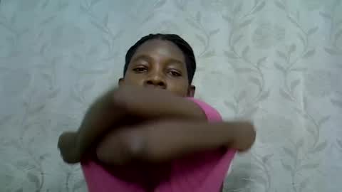 Snapshot of afronubians_ chatting on February 2025 04:26:01 PM pink and josphen online show from February 2025 04:26:01 PM