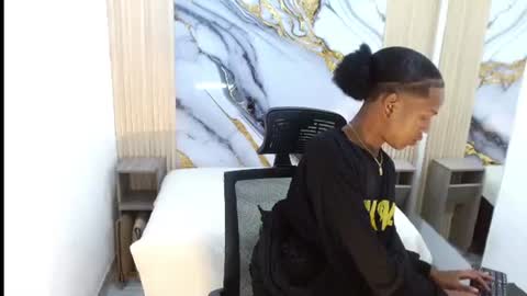 AfroWayuuu online show from July 2026 02:40:01 AM