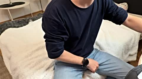 Snapshot of aftertherun chatting on March 2026 10:20:01 PM AfterTheRun online show from March 2026 10:20:01 PM