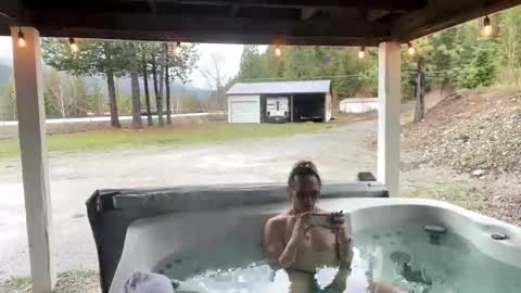 Snapshot of agabe2323 chatting on April 2026 03:31:02 PM agabe2323 online show from April 2026 03:31:02 PM