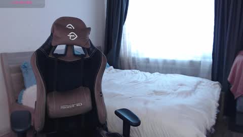 Snapshot of agata_cherry chatting on December 2024 06:10:01 AM Eva online show from December 2024 06:10:01 AM