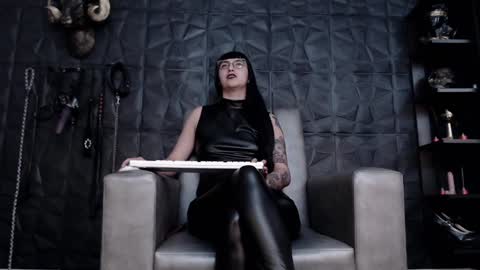 Snapshot of agata_darkness chatting on December 2024 05:22:01 PM Miss Agata online show from December 2024 05:22:01 PM