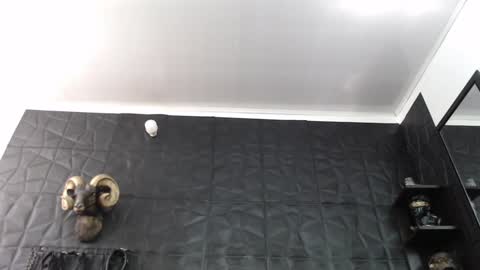 Snapshot of agata_darkness chatting on December 2024 03:02:01 PM Miss Agata online show from December 2024 03:02:01 PM