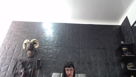Snapshot of agata_darkness chatting on January 2025 04:29:01 PM Miss Agata online show from January 2025 04:29:01 PM