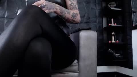 Snapshot of agata_darkness chatting on September 2025 04:54:01 PM Miss Agata online show from September 2025 04:54:01 PM