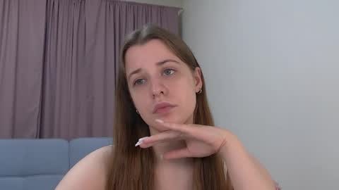 Agata Aisitt online show from April 2026 06:36:02 PM