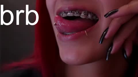 Agata Collinss online show from May 2026 03:21:02 PM