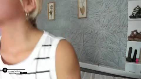 Agatadelphine online show from July 2026 01:28:01 PM