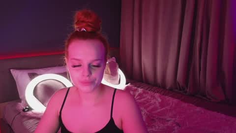 Snapshot of agatamoonlight chatting on February 2025 11:12:02 AM Agata online show from February 2025 11:12:02 AM