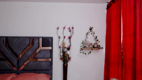 Snapshot of agatasexx chatting on April 2026 05:17:01 PM johana online show from April 2026 05:17:01 PM