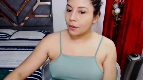 Snapshot of agatasexx chatting on May 2026 03:52:02 PM johana online show from May 2026 03:52:02 PM