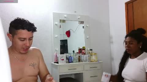 independent model online show from May 2026 05:35:01 AM