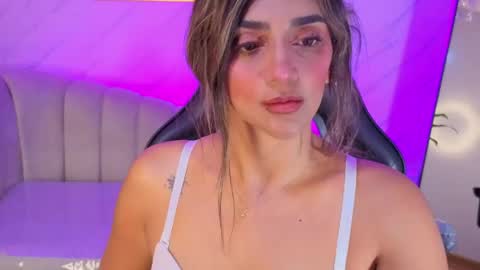 AGATHA online show from May 2026 12:33:02 PM
