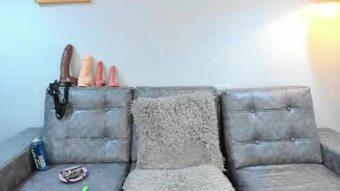 NATASHA online show from April 2026 02:33:01 PM