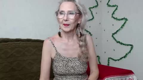 Snapshot of agatha_moore_ chatting on December 2024 01:55:01 PM Agatha online show from December 2024 01:55:01 PM